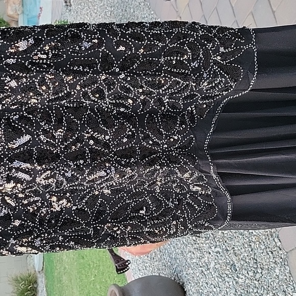 Beautiful Gatsby Style Sequin Formal Dress Womens Size - Picture 4 of 17